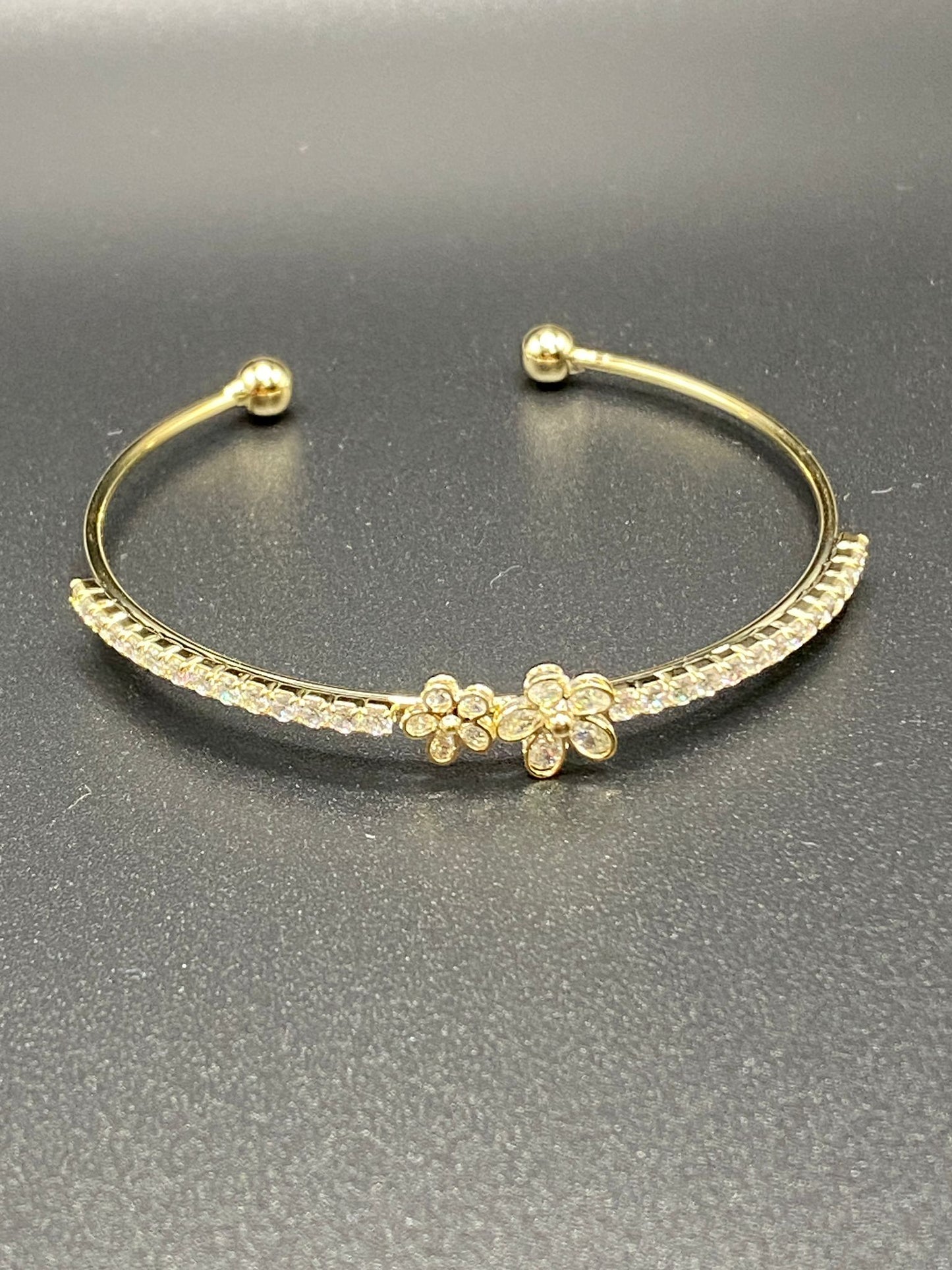 LILY GOLD BRACELET