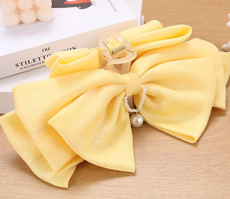 DAINTY DANZZLE BOW