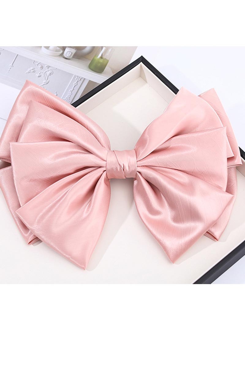 FRIVOLOUS FLAIR BOW